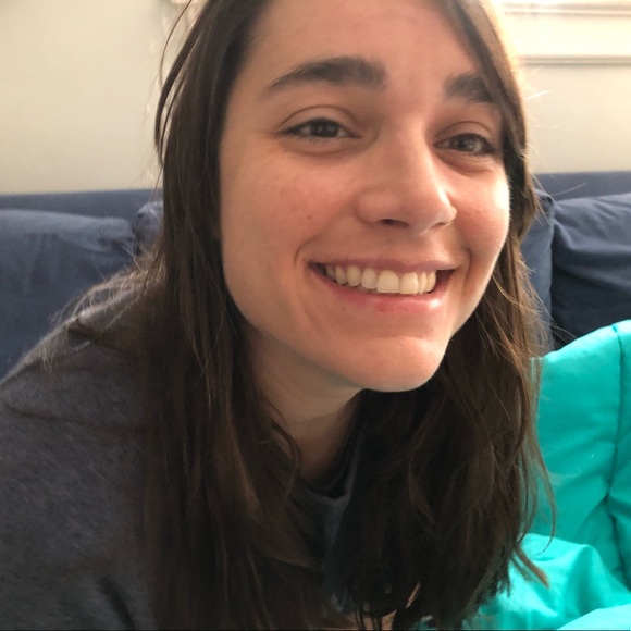 Meet your Posher, Zita - Picture 1 of 1